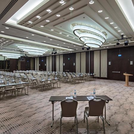 Doubletree By Hilton Istanbul Umraniye Hotel Exterior photo The ballroom