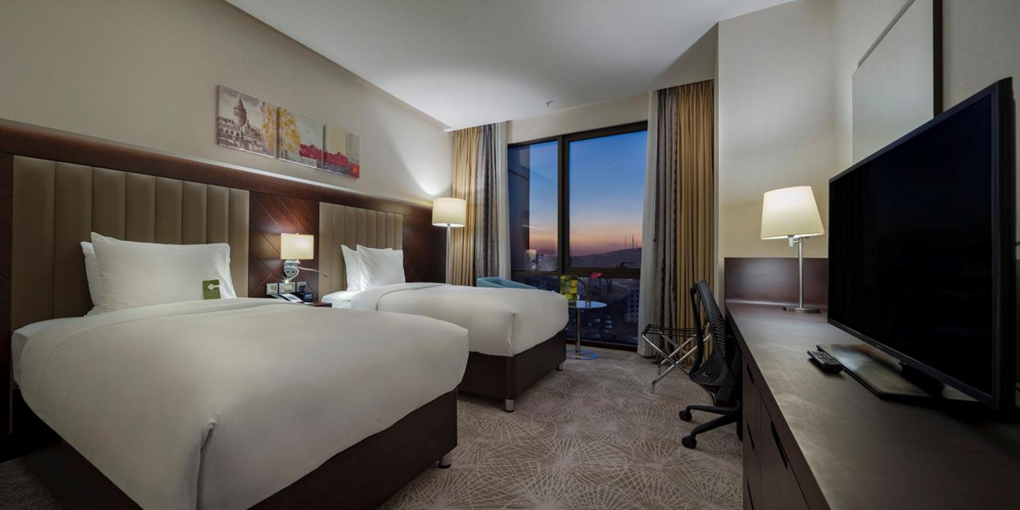 Doubletree By Hilton Istanbul Umraniye Hotel Exterior photo
