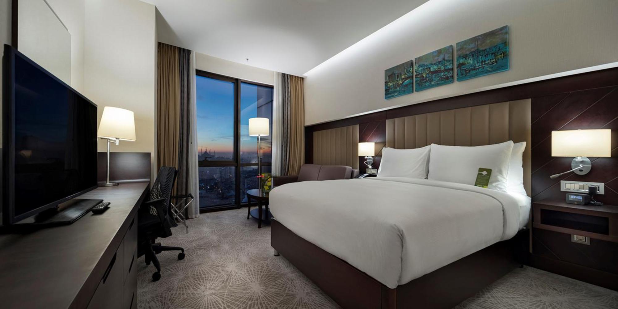 Doubletree By Hilton Istanbul Umraniye Hotel Room photo