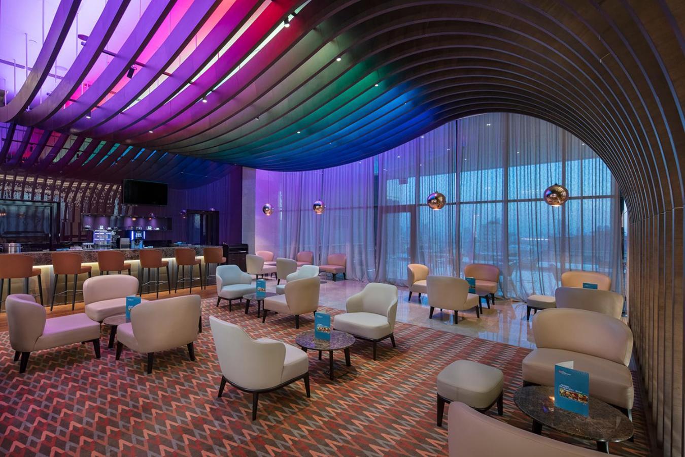 Doubletree By Hilton Istanbul Umraniye Hotel Exterior photo The lounge at the airport
