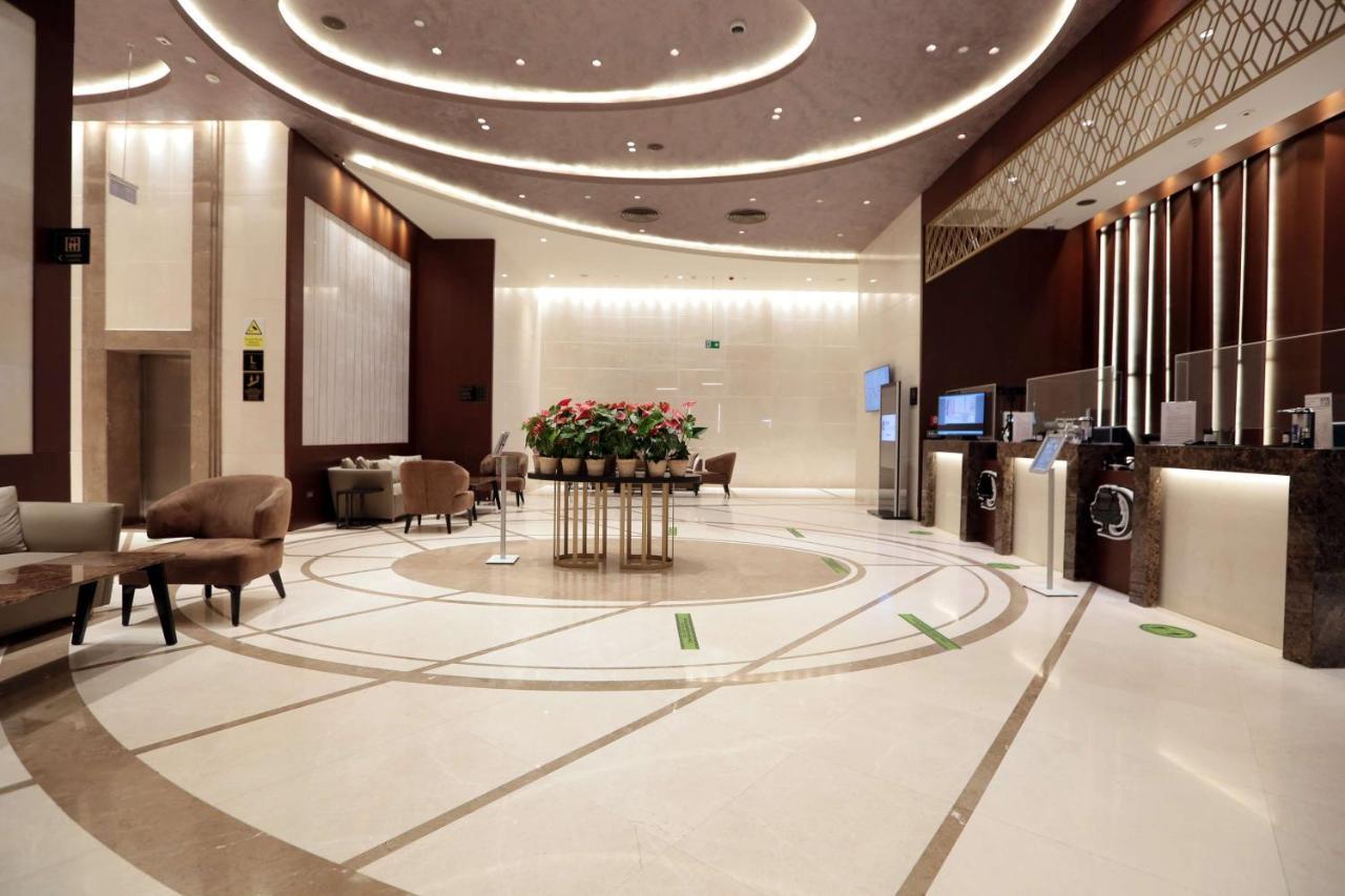 Doubletree By Hilton Istanbul Umraniye Hotel Exterior photo Lobby
